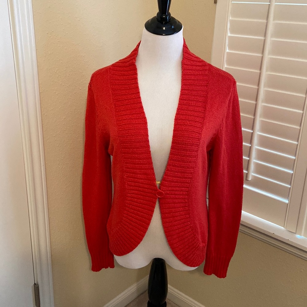 Cute sweater! Wear over dress, sassy shirt or turtle neck and jeans.